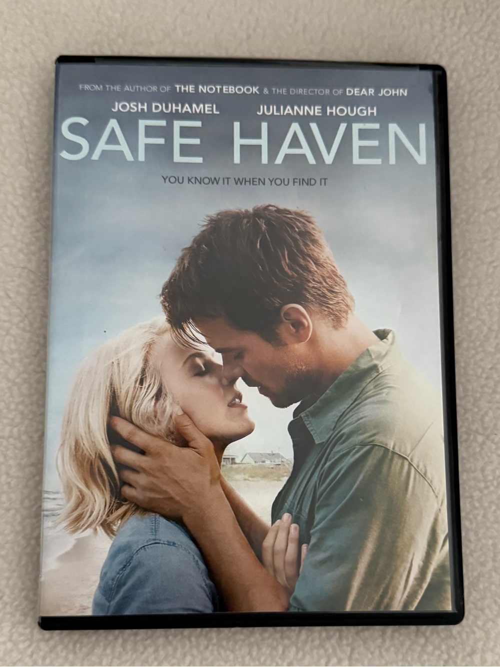 Safe Haven DVD Starring Josh Duhamel and Julianne Hough